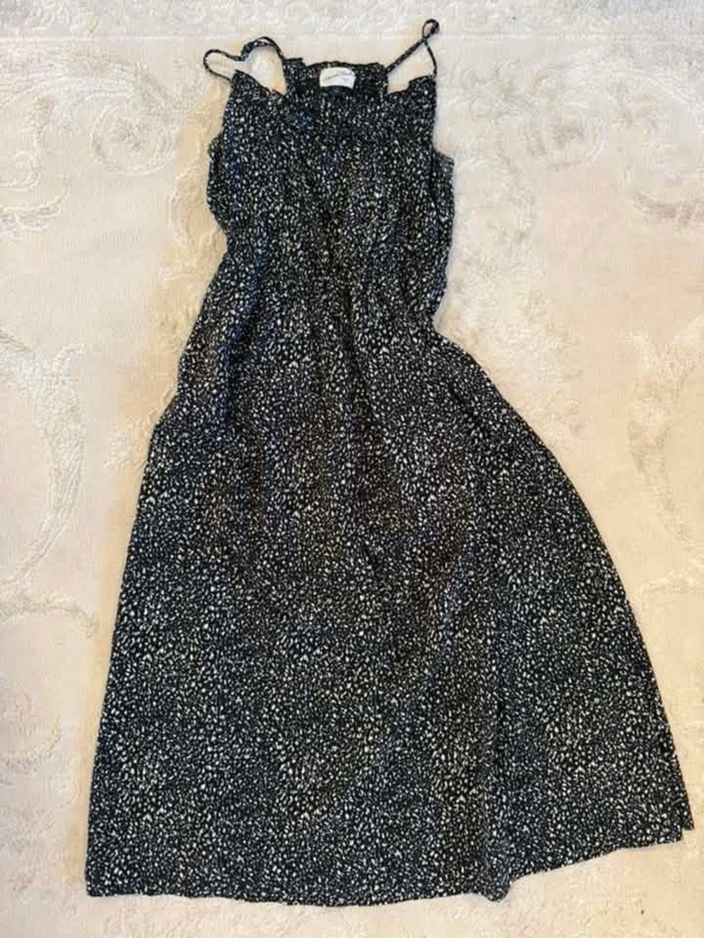Universal Thread Black and White Smocked Midi Dress